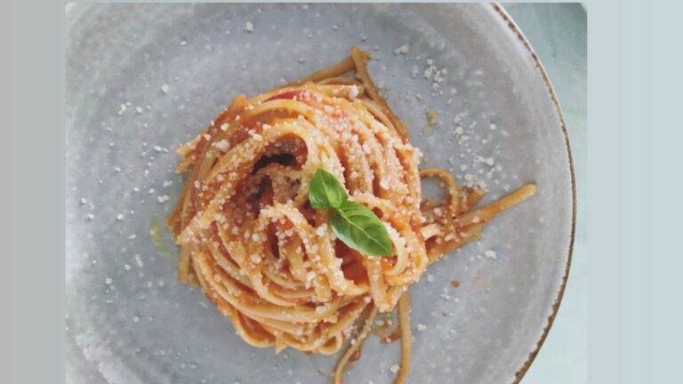 Linguine al Pomodoro